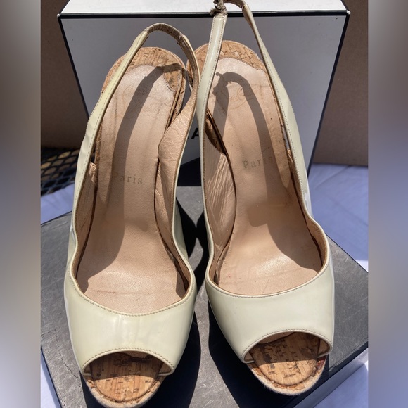 Christian Louboutin off white wedged leather sling back - Picture 4 of 6
